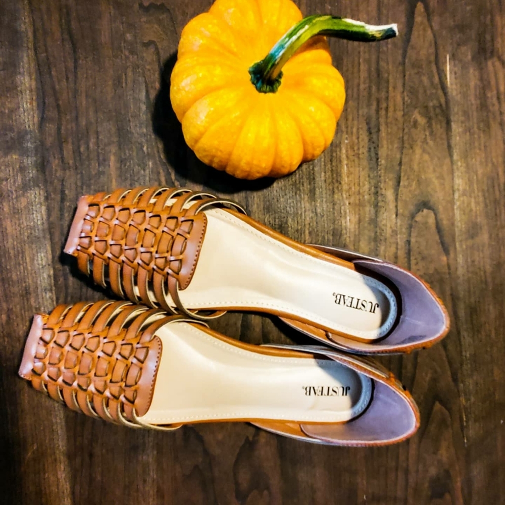 JustFab Lucita flats